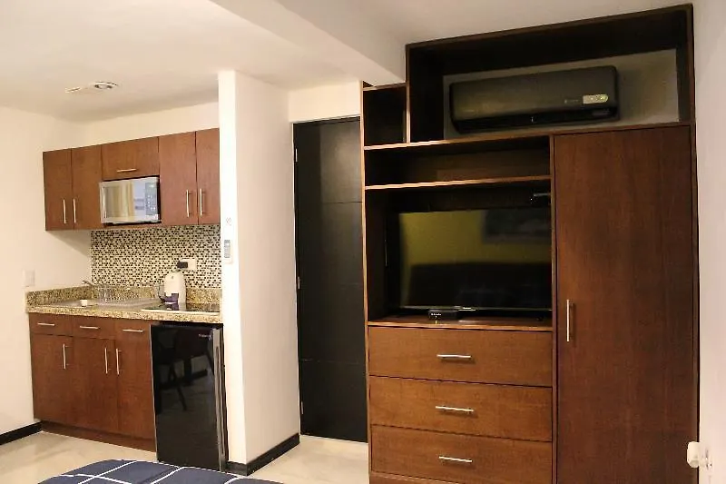 Cancun Palapas Suites Hotel
