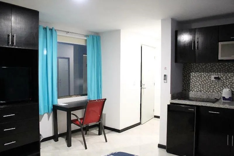 Cancun Palapas Suites Hotel
